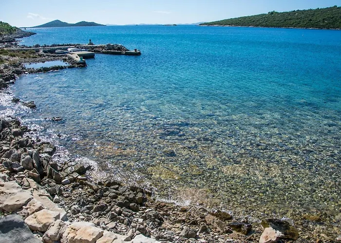 Сasa de vacaciones House Tvrdica Tkon